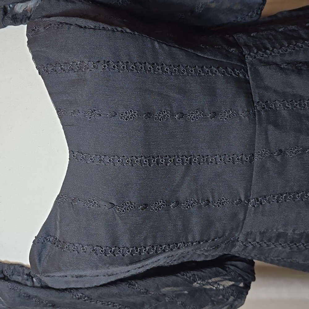 American Threads Ayla Puff Ruffle Mini Dress - Picture 3 of 14